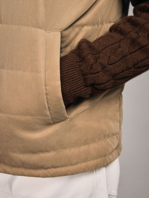 Brown Round Neck Pullover