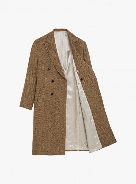 Double-Breasted Overcoat in Camel Herringbone Tweed