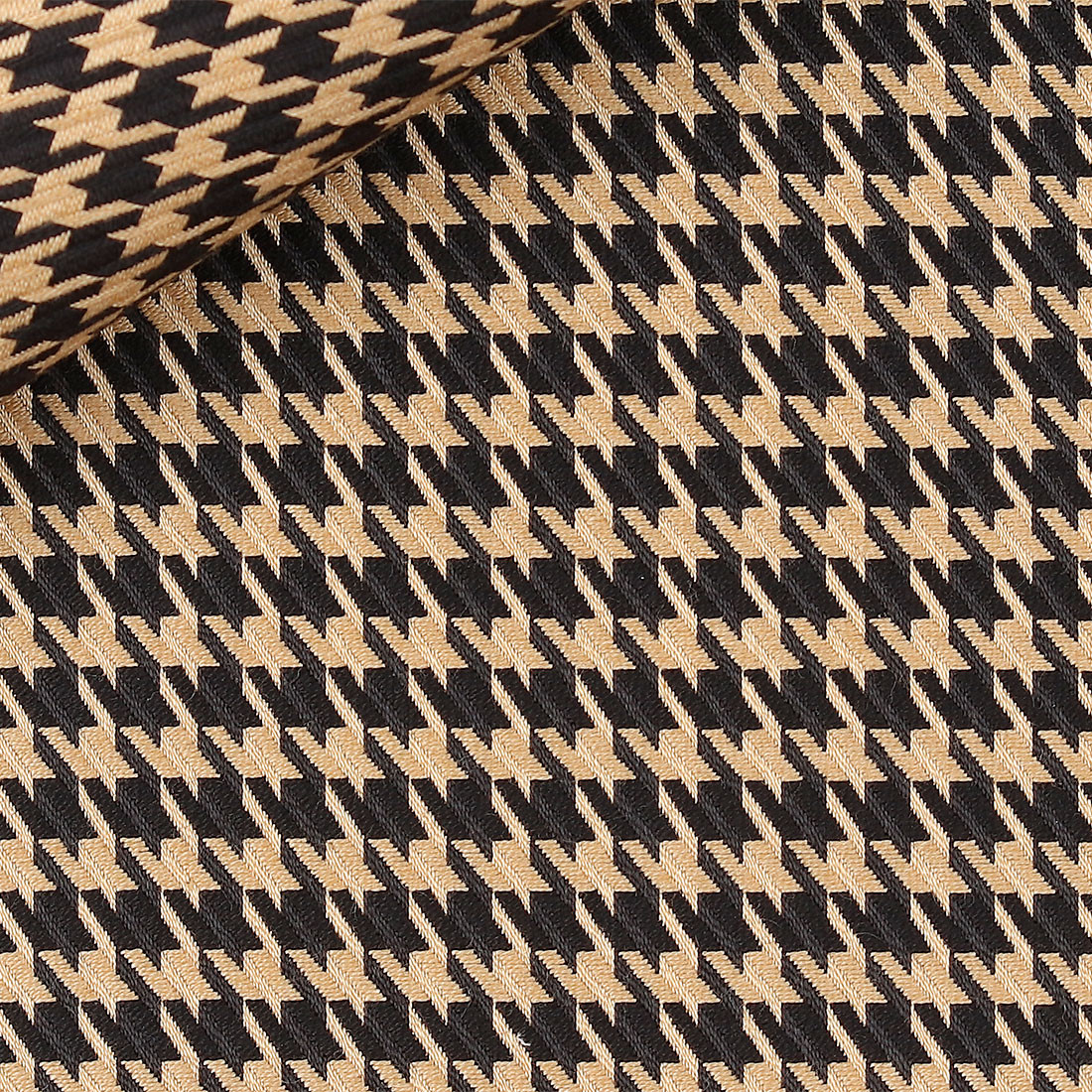 Twill Check Pattern Brown