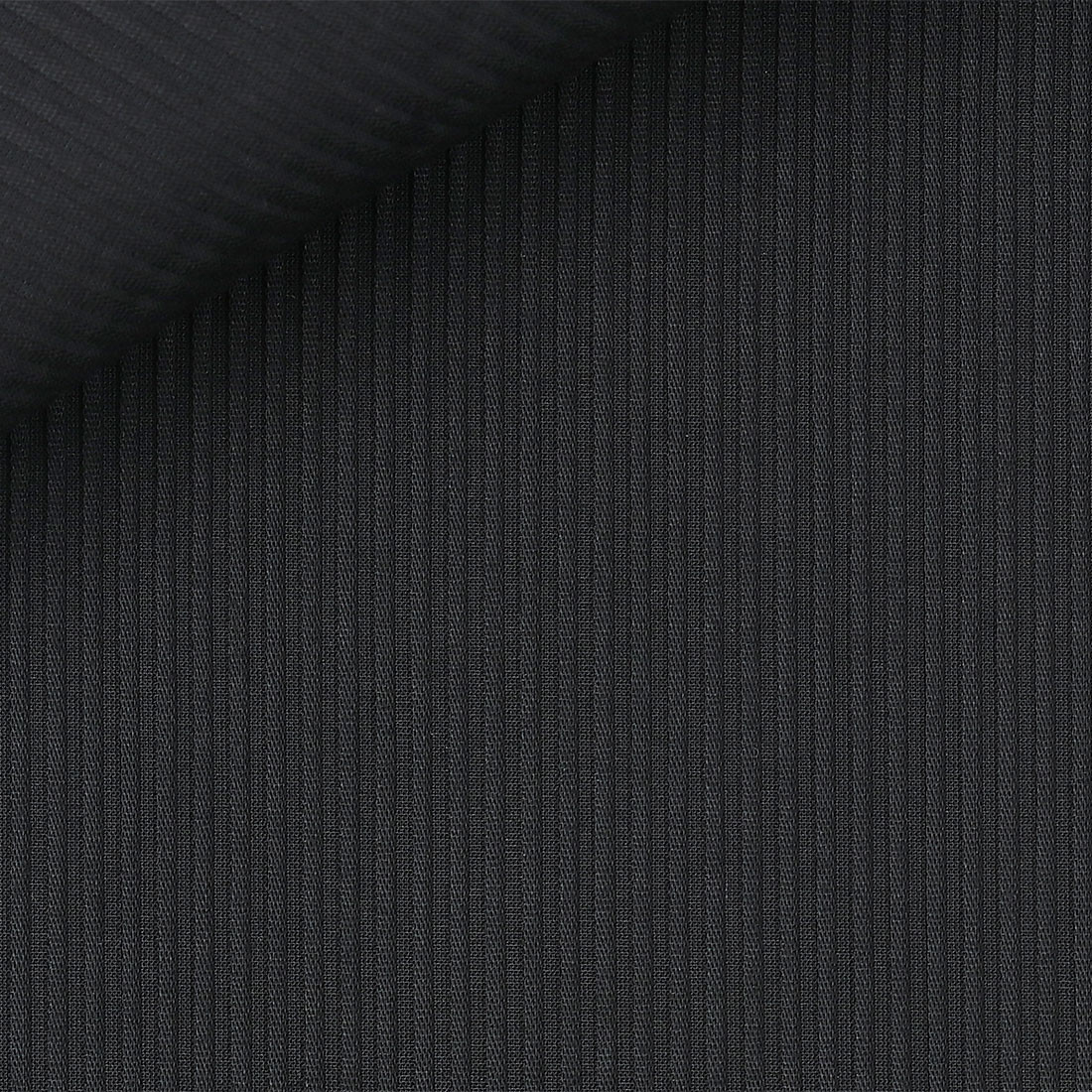 Plissé Plain Black